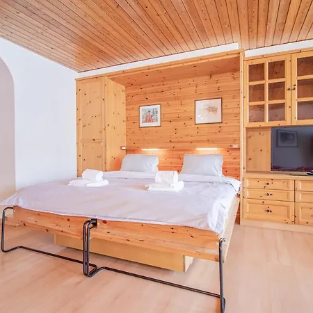 Apartment La Ghetto By
