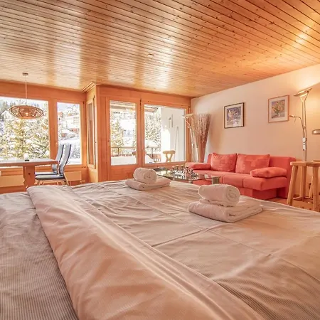 아파트 La Ghetto By *